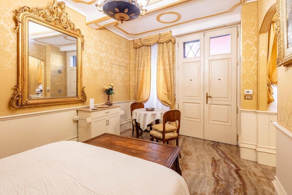 Апартаменти Ground Floor Luxe Historic Studio City Centre Болонья Екстер'єр фото