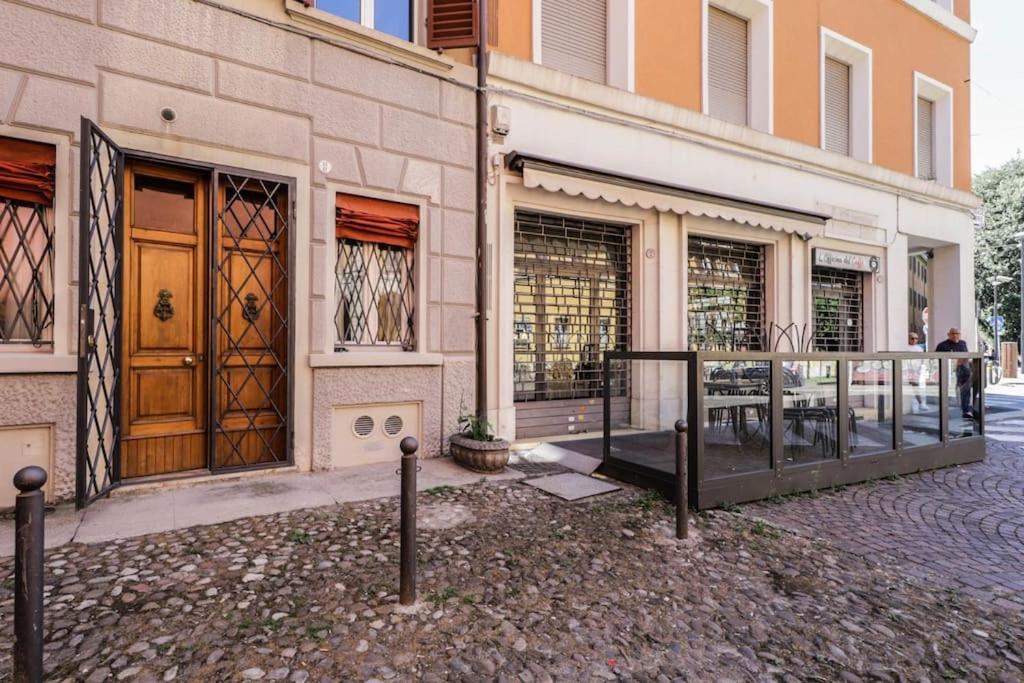Апартаменти Ground Floor Luxe Historic Studio City Centre Болонья Екстер'єр фото
